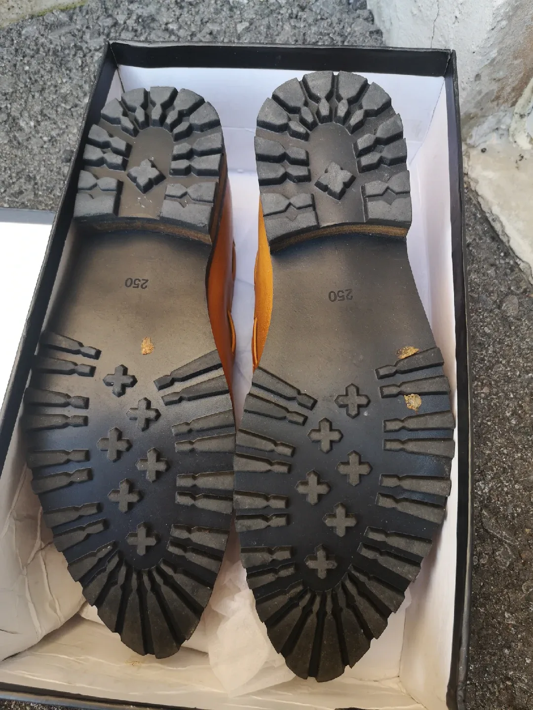 Tan Brown Loafers - Size 250 image indicator(2)