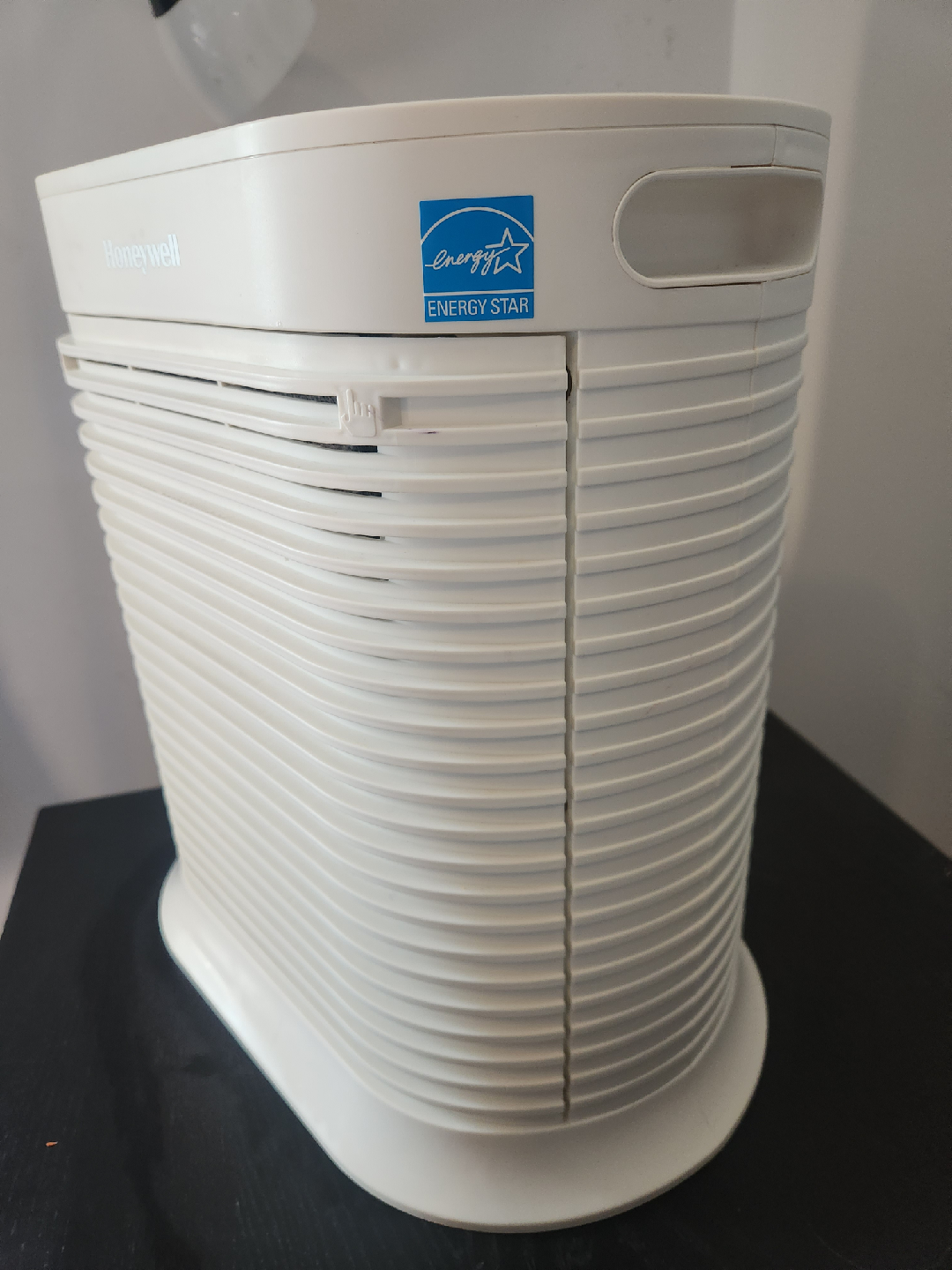 Honeywell Air Purifier - photo 4