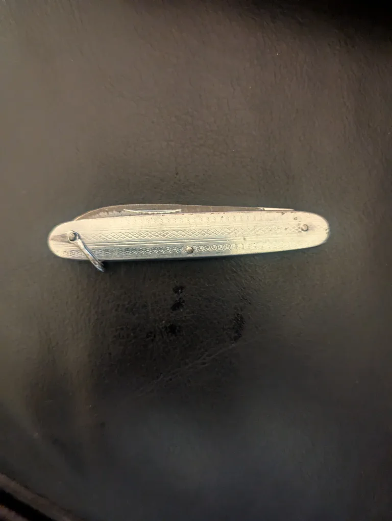 Pocket Knife thumbnail