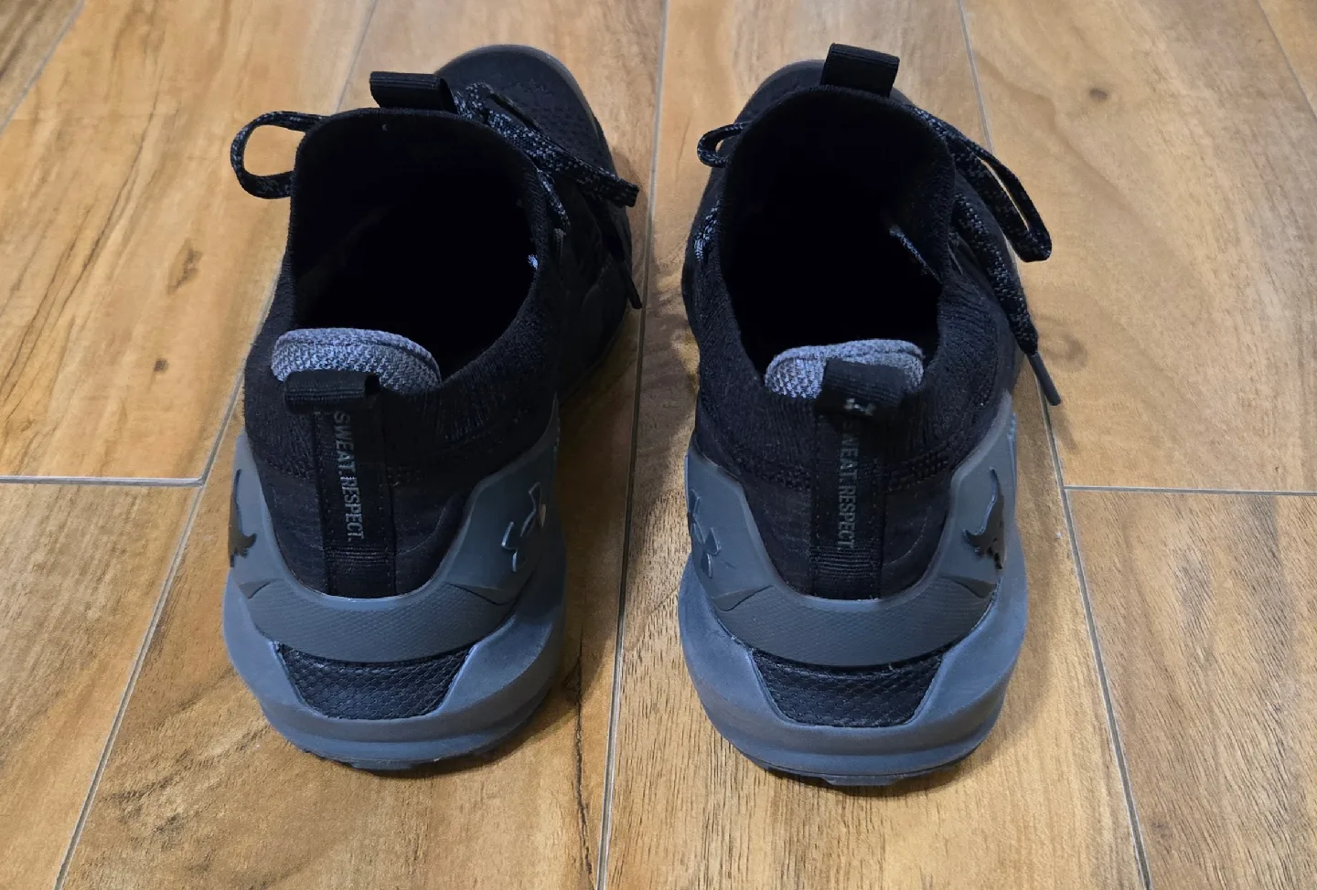 Under Armour Project Rock Training Shoes Size 6Y image indicator(3)