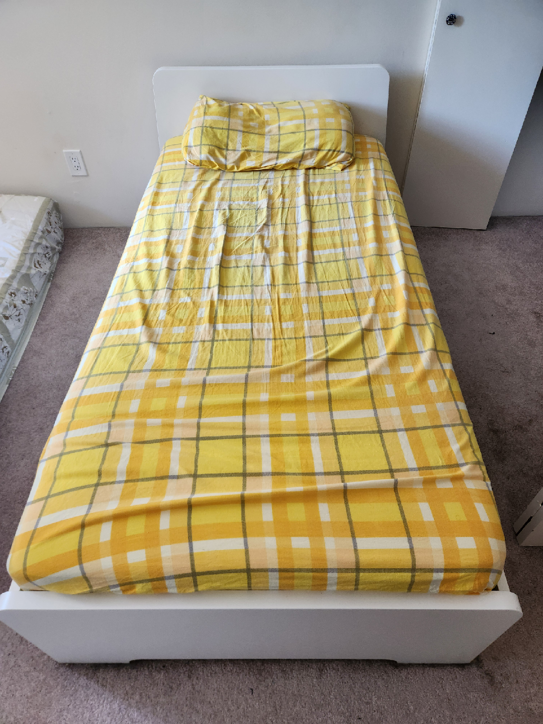 IKEA Single Bed (Without Mattress)
