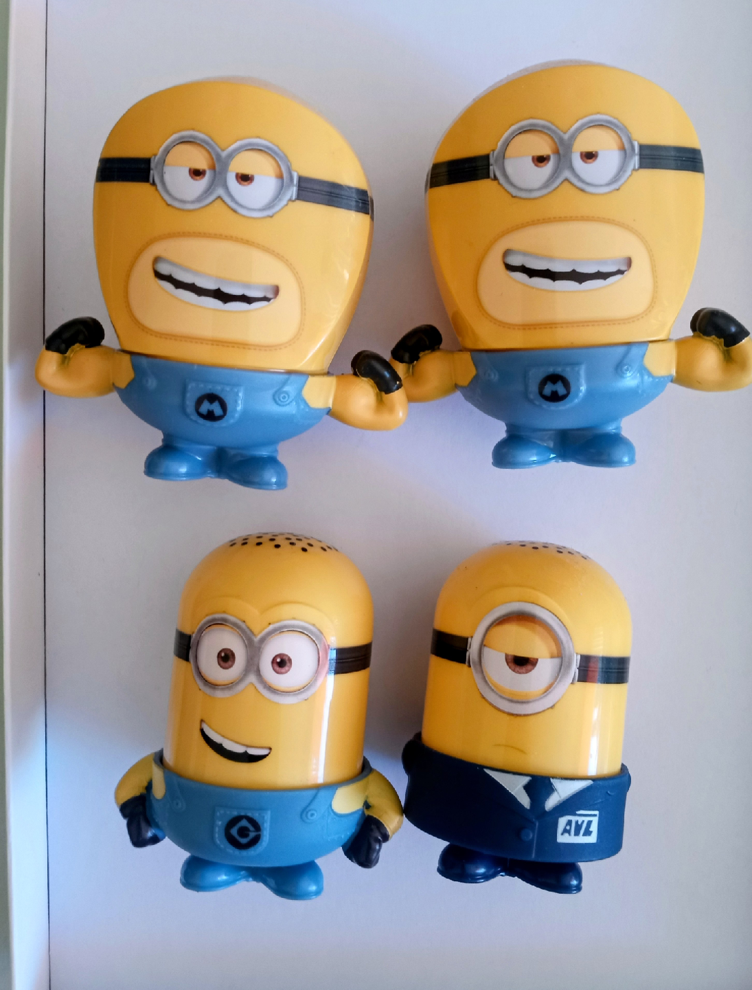 4 McDonald's Minions Toys