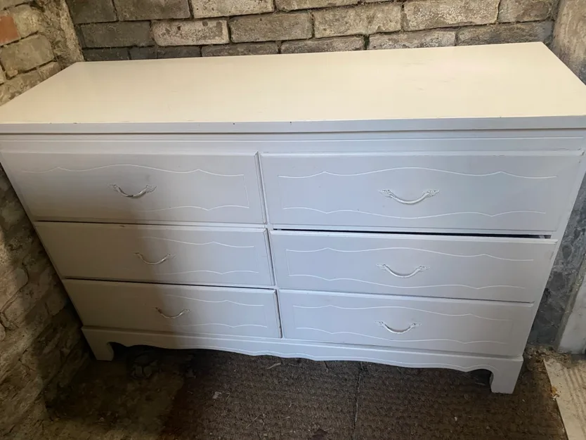 White 6-Drawer Dresser: wood! thumbnail