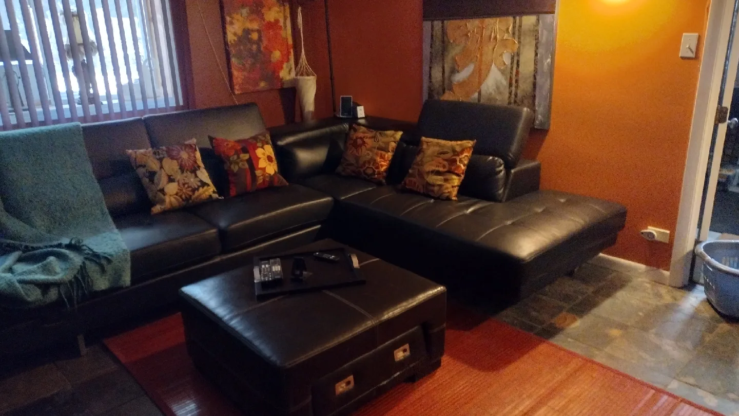 Leather Sectional Sofa with Ottoman