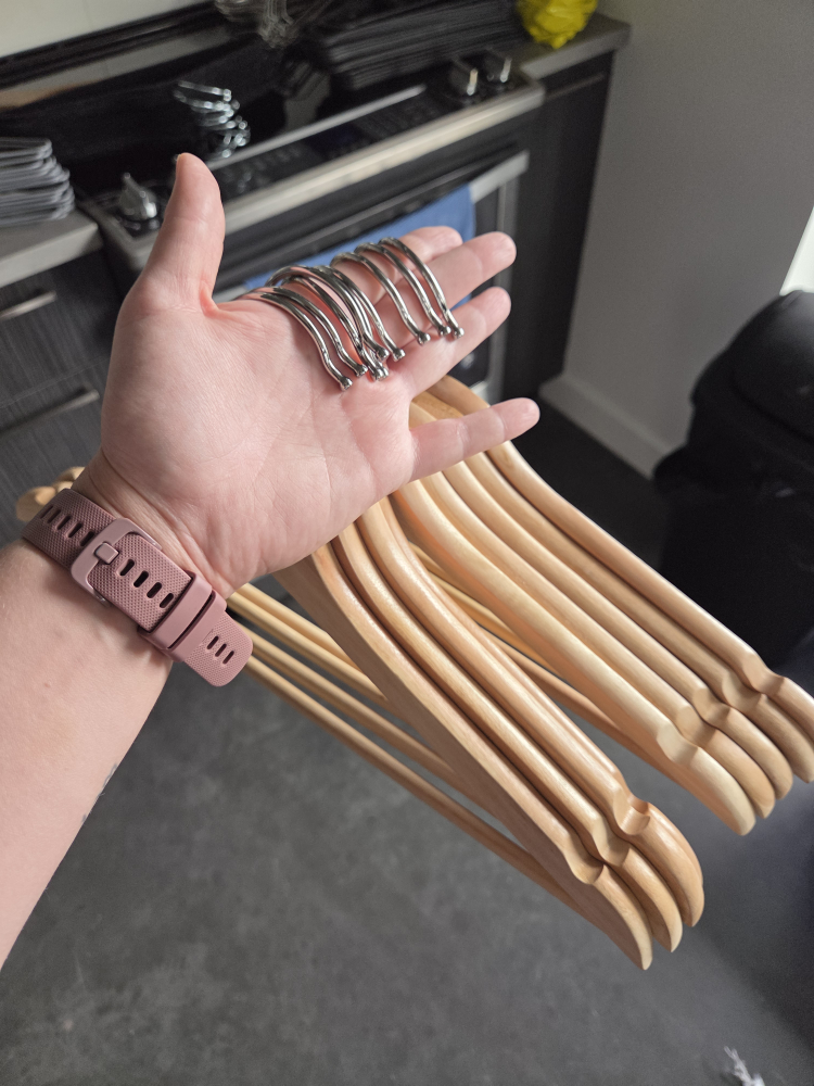 Wooden Clothes Hangers (9) - photo 2