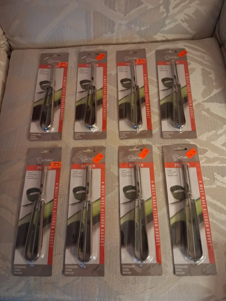 Stainless Steel Peeler - 1 for $3 or 8 for $23 thumbnail