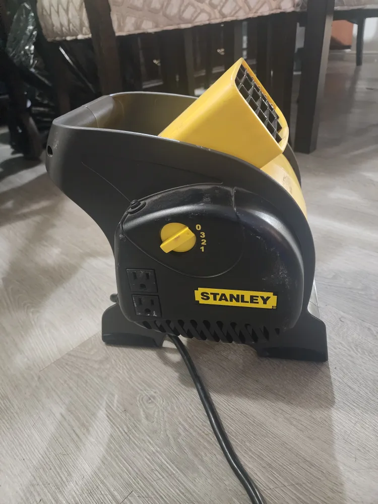 Stanley Blower Fan - Yellow & Black image indicator(2)
