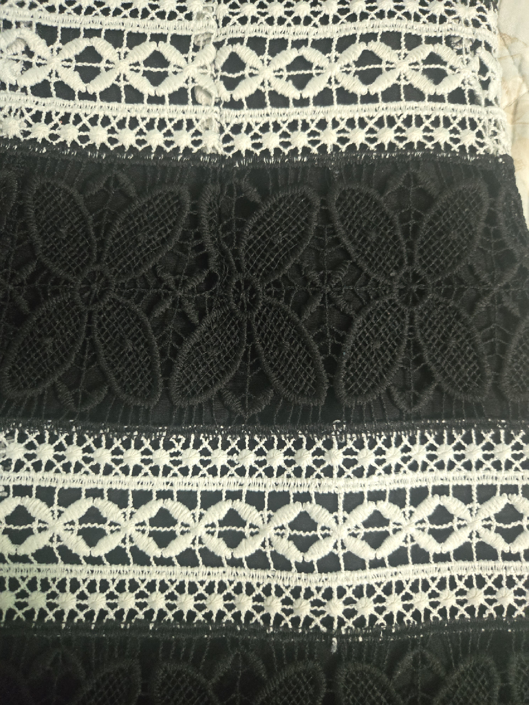Topshop Black & White Lace Dress - Size US 4 - photo 4