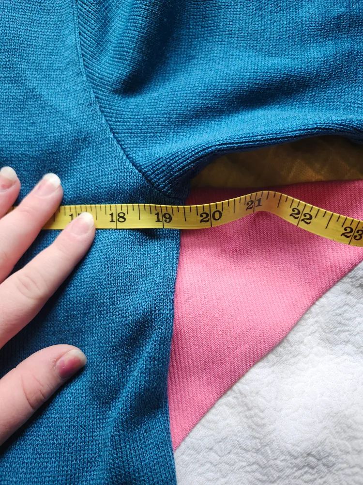 Vintage blue and black cardigan image indicator(5)