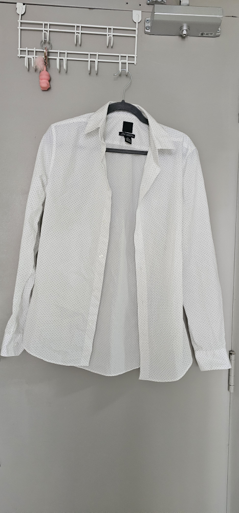 H&M Slim Fit Easy Iron Shirt - Size S