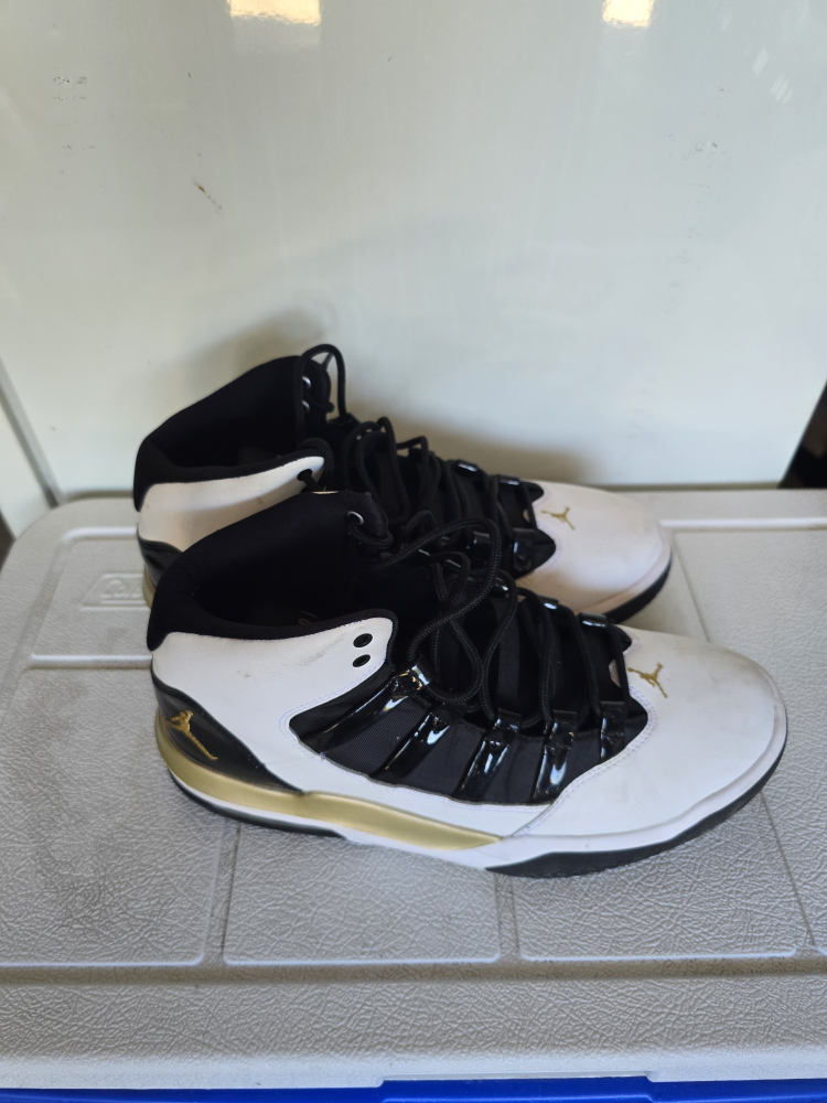 Jordan 11 CMFT Low White/Black Sneakers - photo 4