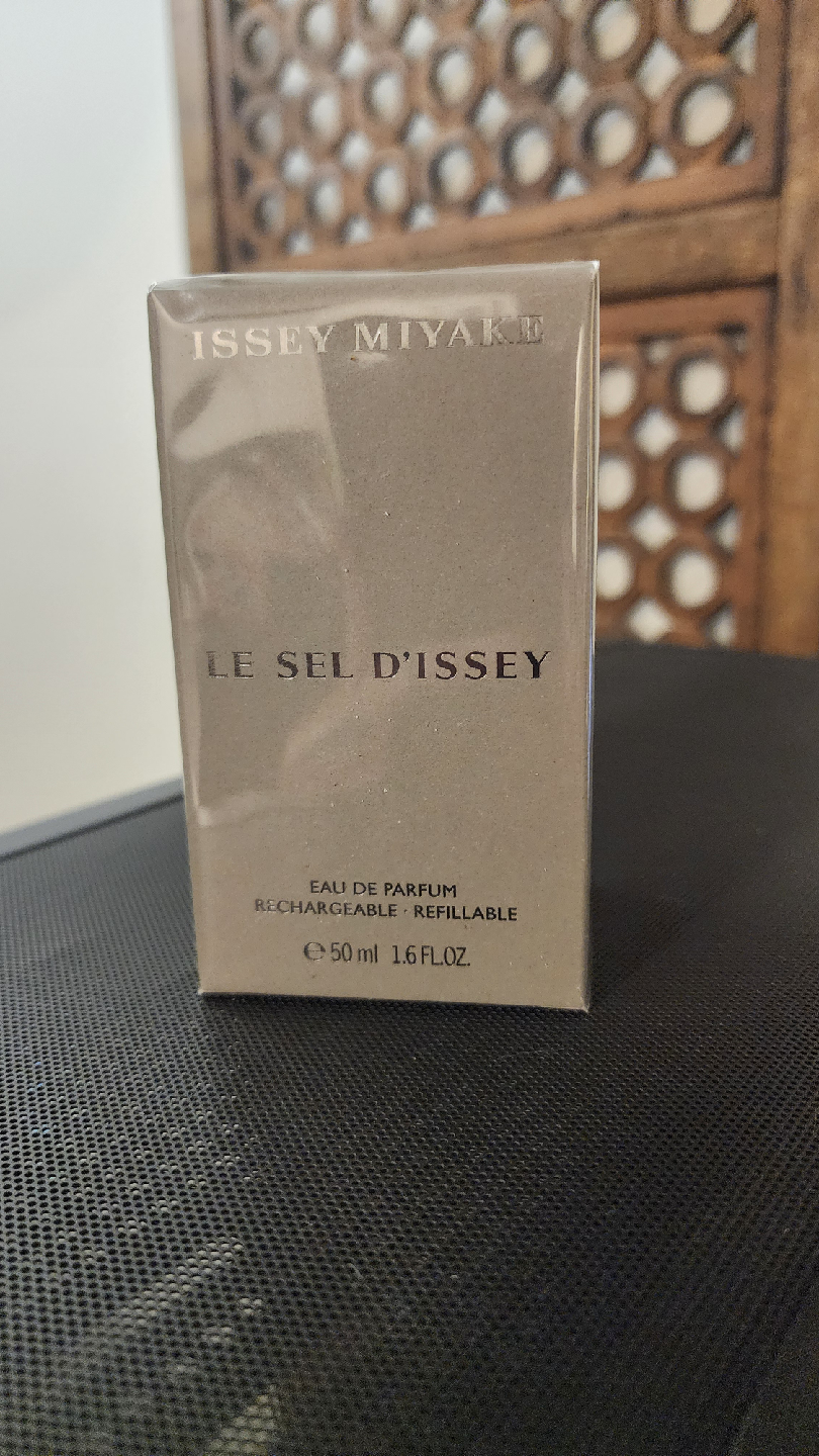 Issey Miyake Le Sel d'Issey Eau de Parfum 50ml - New