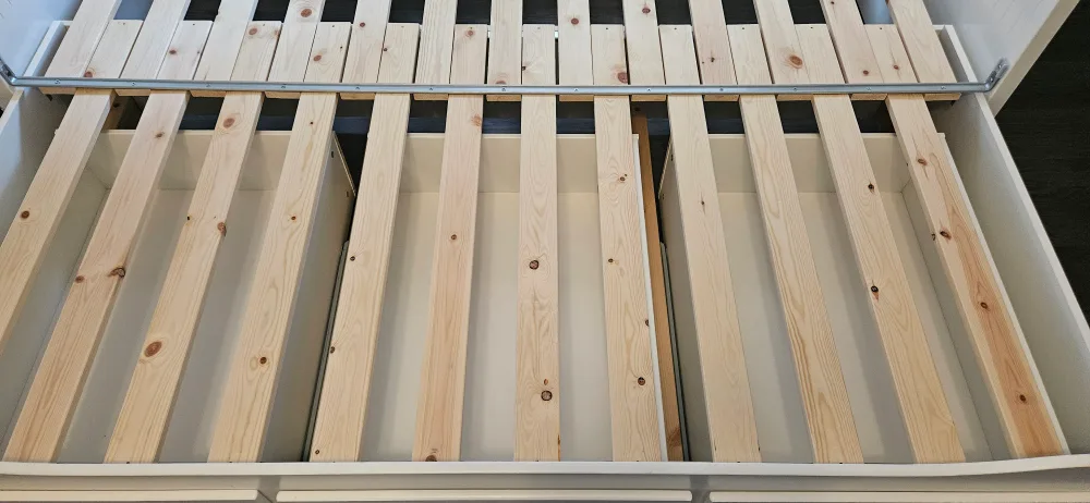 Bed  HEMNES bed with 3 drawers, Twin image indicator(3)