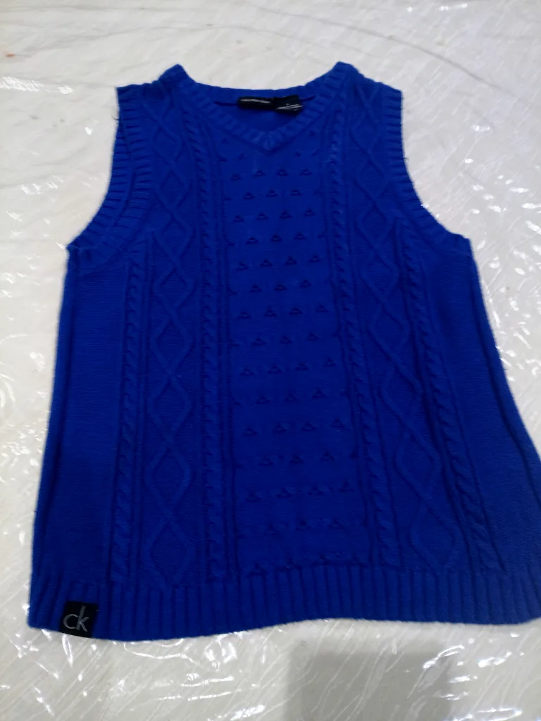 Calvin Klein Jeans Blue Cable Knit Vest Size 7 thumbnail