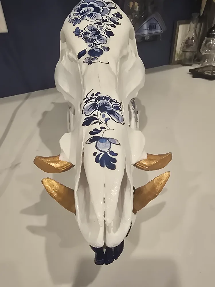 GRADE A/CRAFT GRADE German Wild Boar Skull - Delft Blue Style image indicator(2)