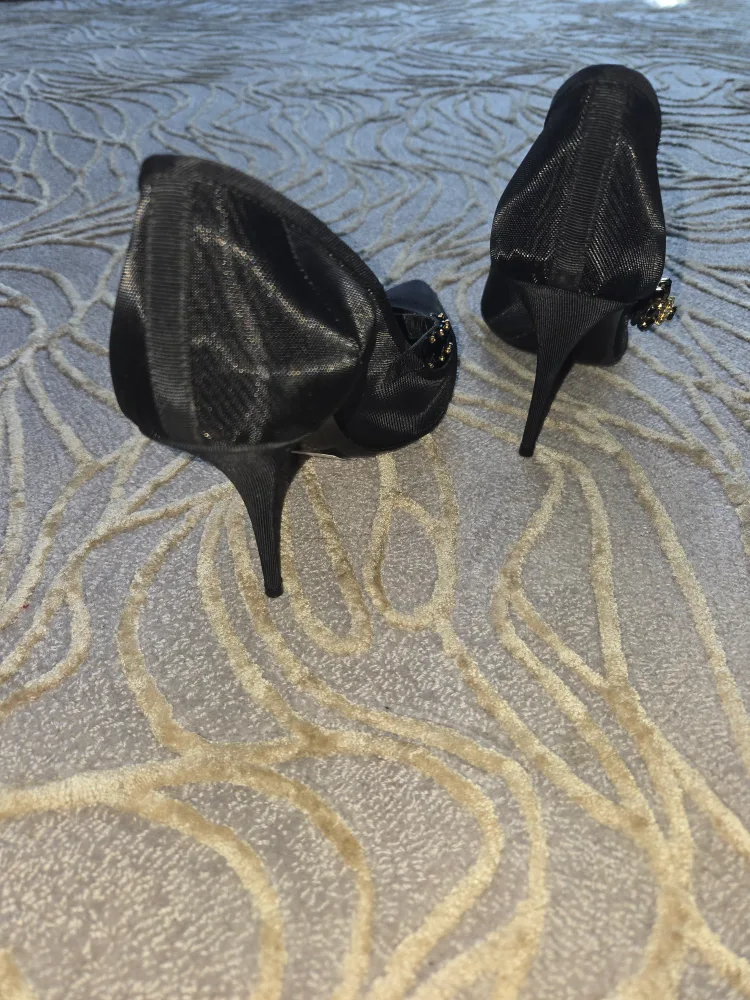 Dolce & Gabbana Black Heels size 41 image indicator(5)