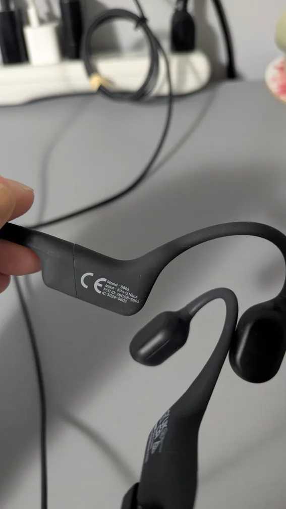 Shokz OpenRun SE Comet Grey Bone Conduction Headphones image indicator(4)