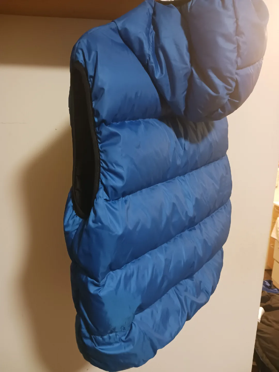 DKNY Jeans Blue Hooded Puffer Vest image indicator(2)