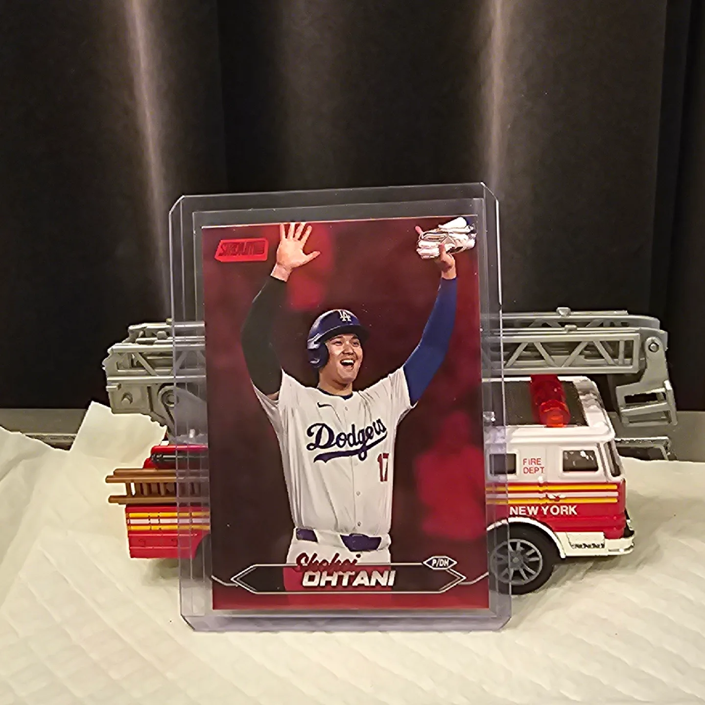 Shohei Ohtani Baseball Card thumbnail