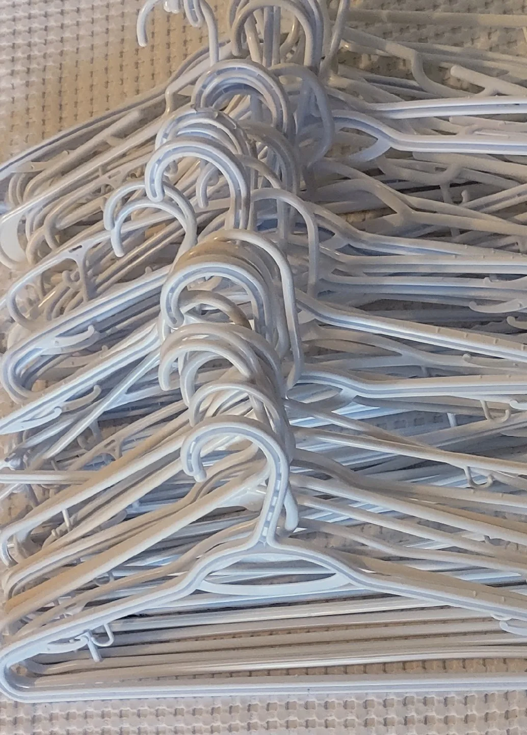 White Plastic Clothes Hangers 40 thumbnail