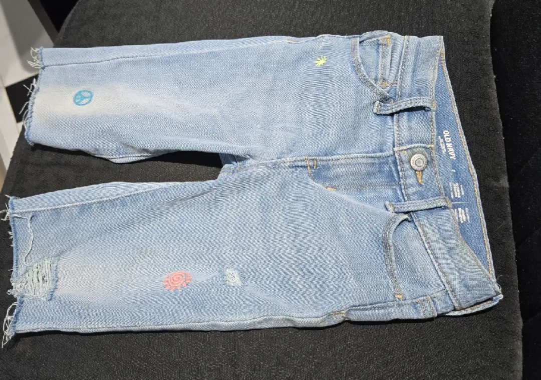 Old Navy Jeans - Size 7 🥕 image indicator(2)