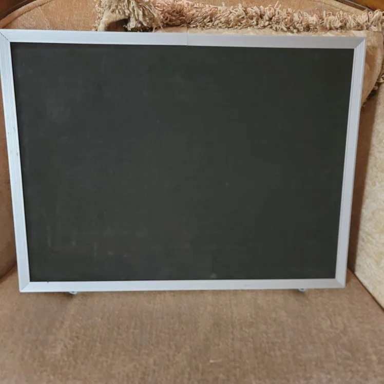 🥕Black framed felt board thumbnail