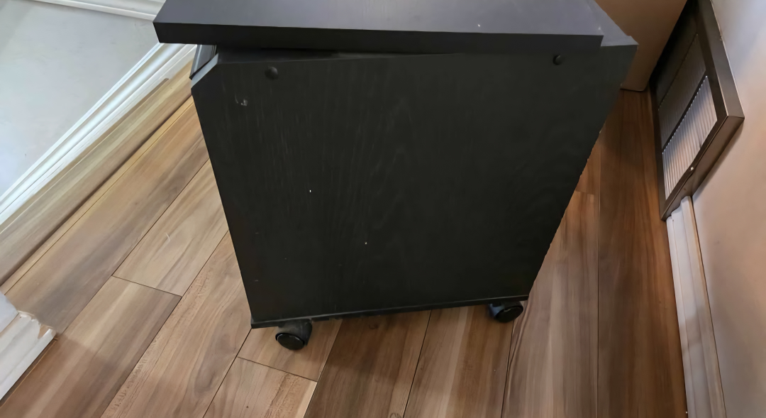 TV stand w/ swivel top on castor wheels - photo 5