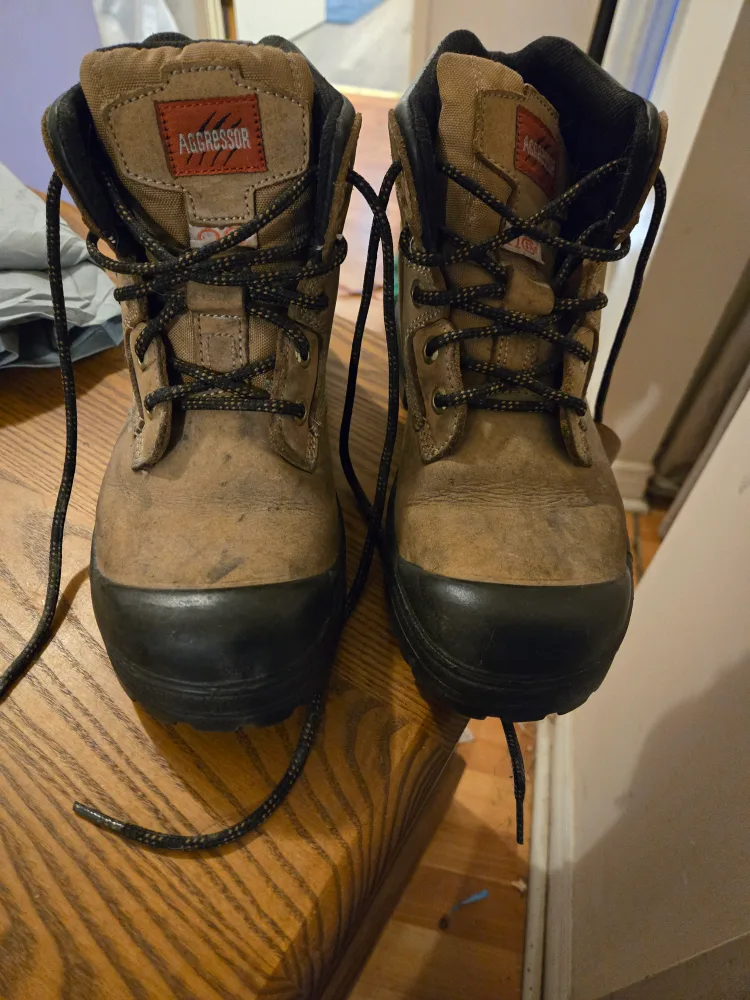 Aggressor Dakota-2 Work Boots - Size 8 thumbnail