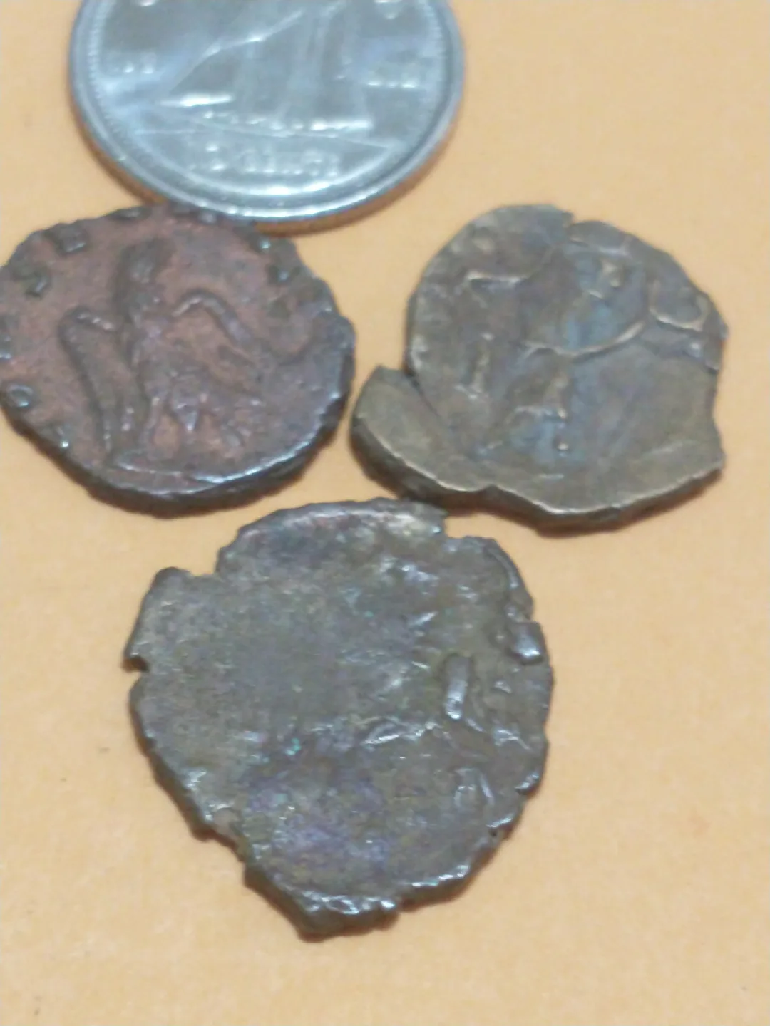 Nice Barbarous radiate ancient coins c. 3rd century AD image indicator(4)