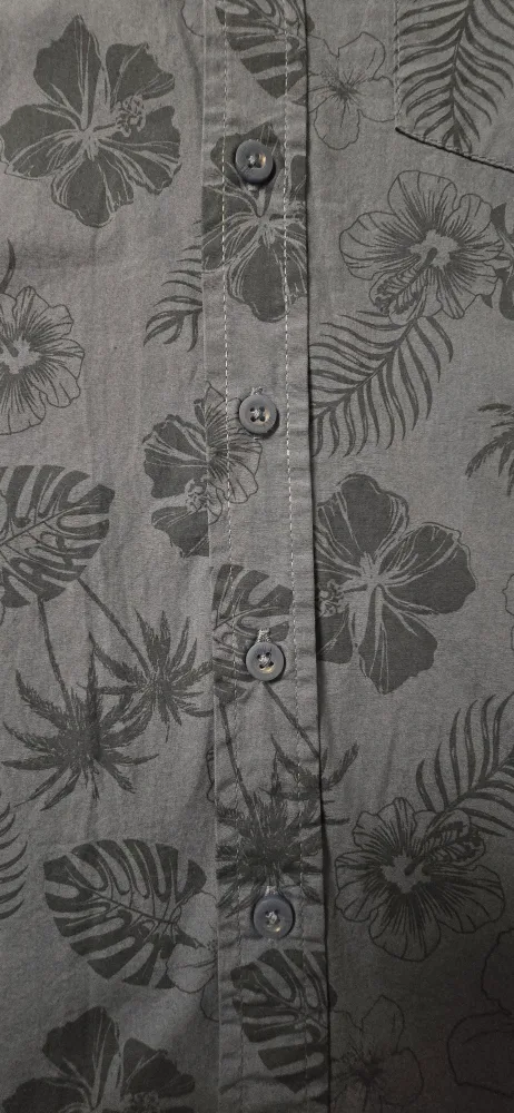 NEW! Boy's Blue Floral Shirt! - Size 7 / 8 image indicator(4)