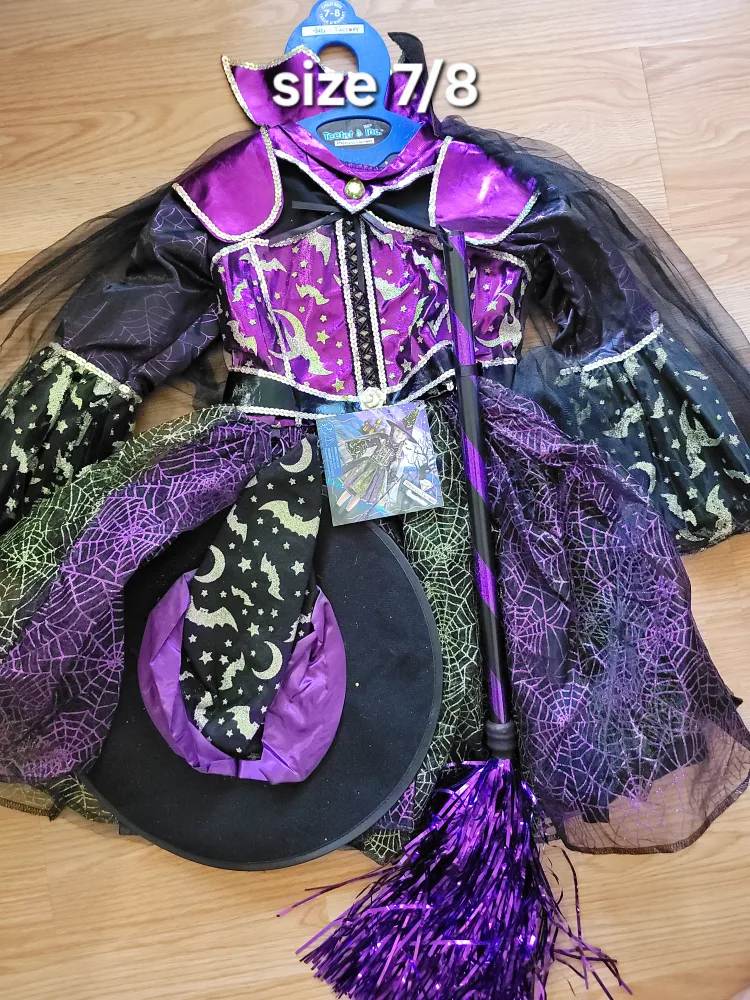 Witch Costume - Size 7/8 thumbnail