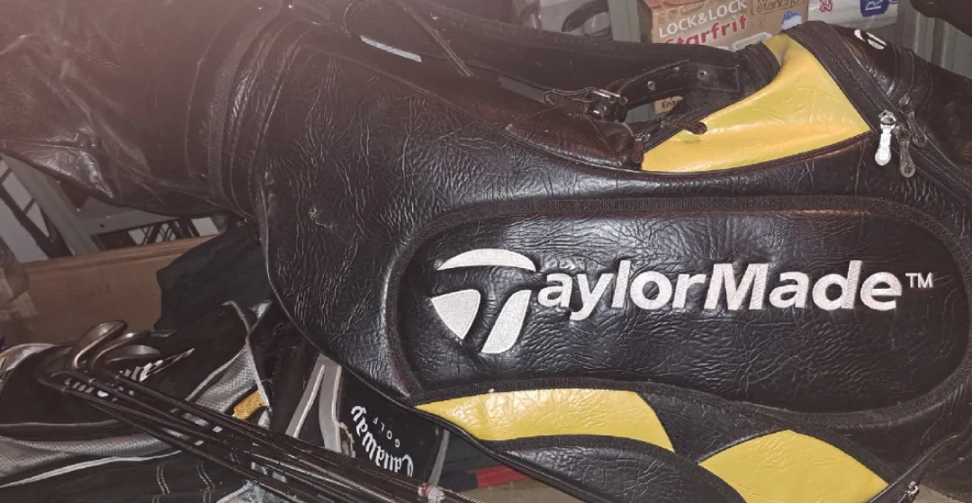 Golf Clubs image indicator(3)