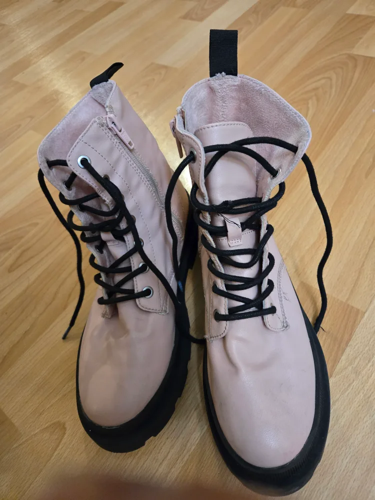 H&M Pink Ankle Boots with Black Laces thumbnail