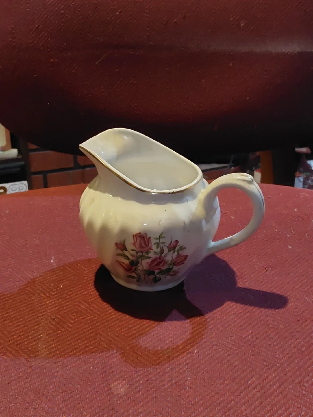 Royal Wesson Ironstone Creamer and Saucers image indicator(2)
