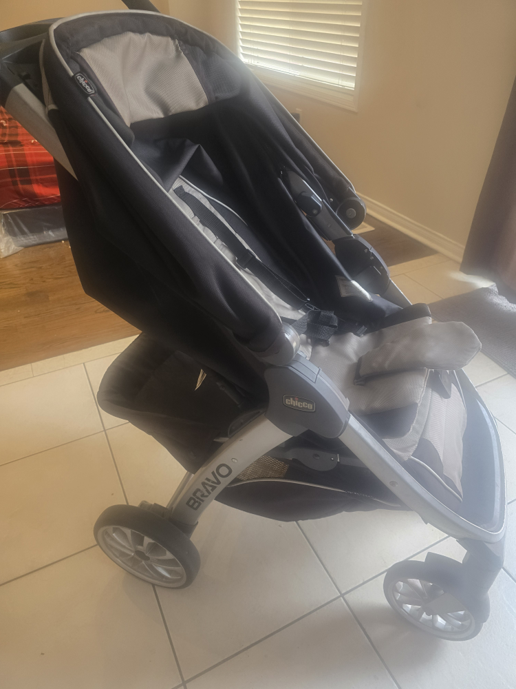 Used Bravo stroller for sale - photo 2