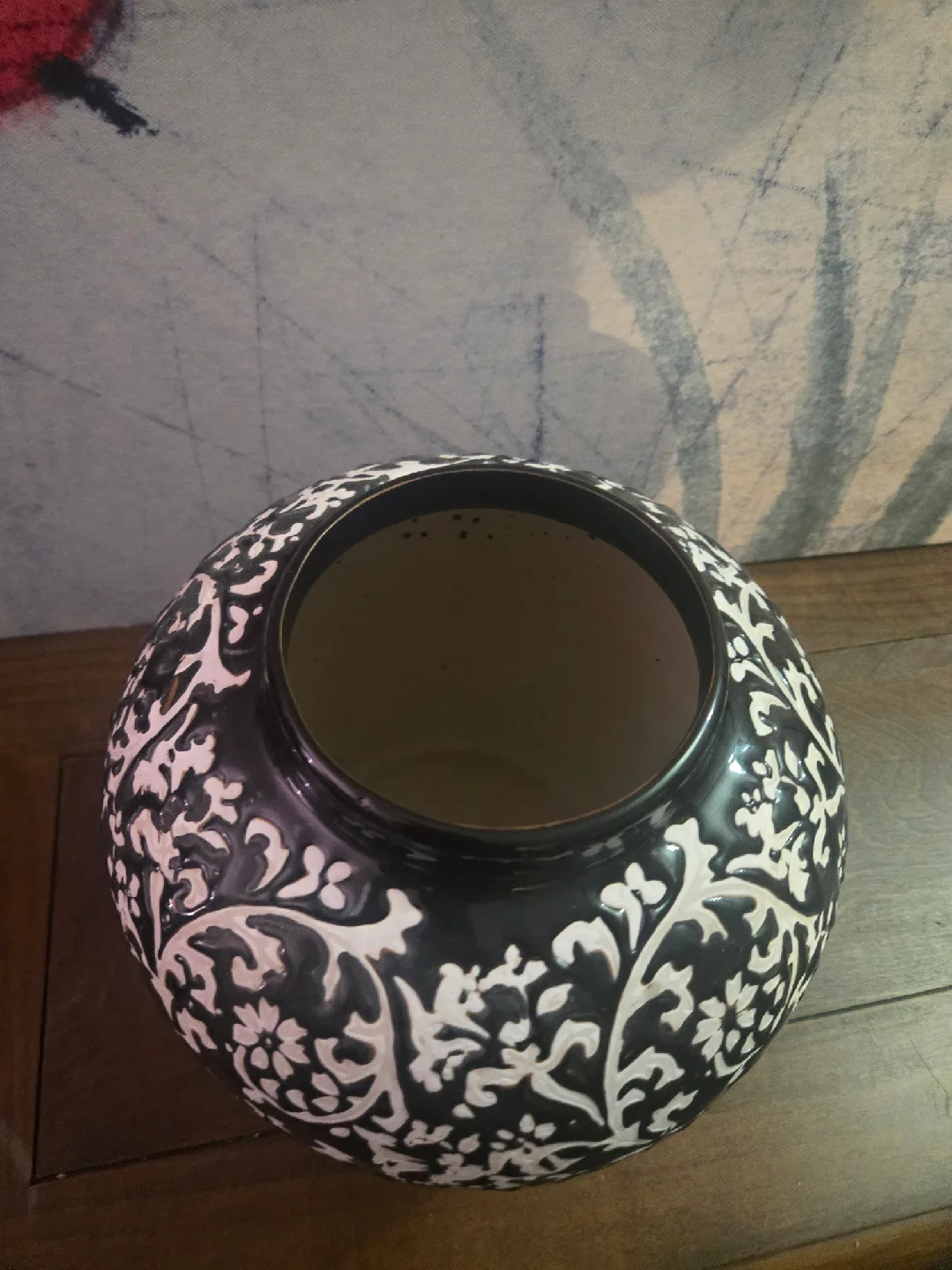 Black & White Decorative Ginger Jar image indicator(3)