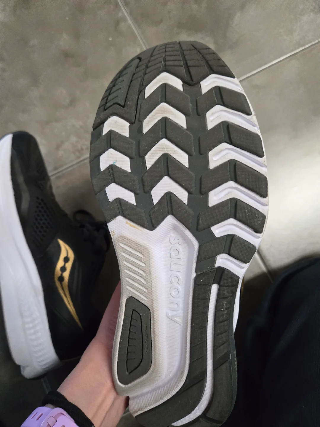 Saucony Women's Jazz 22 Running Shoes - Size 7.5 image indicator(2)