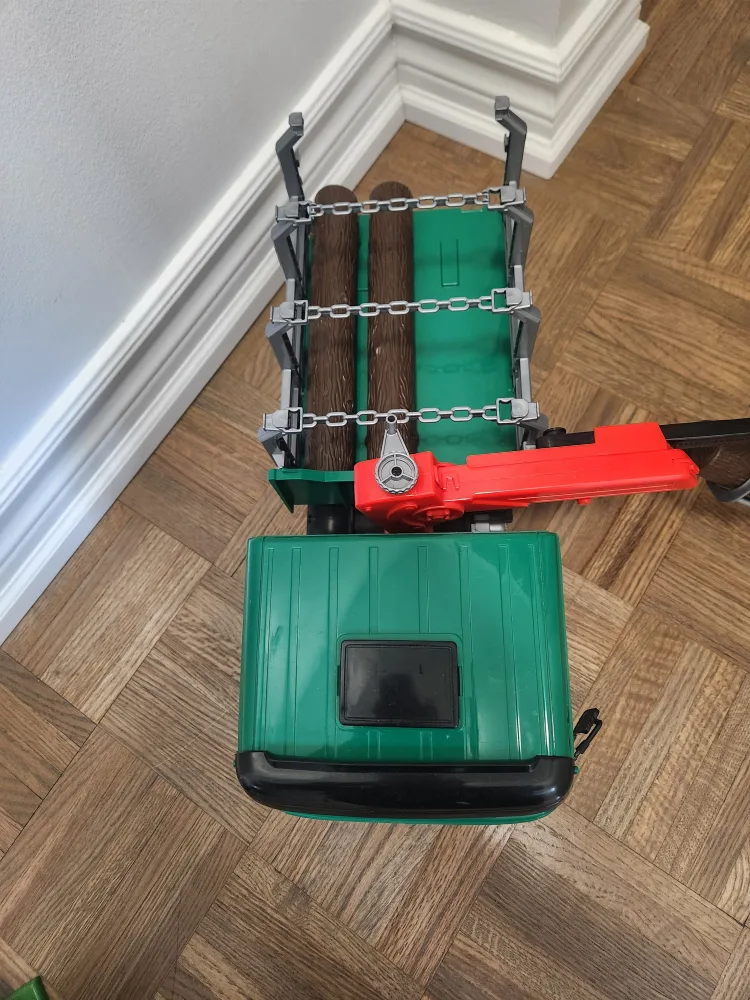 Bruder Timber Truck image indicator(2)