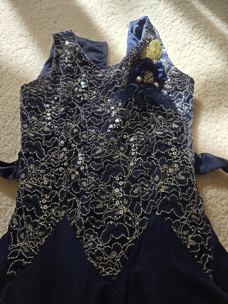 Peppermint Girls Dress, Size 5-6 Years - photo 2