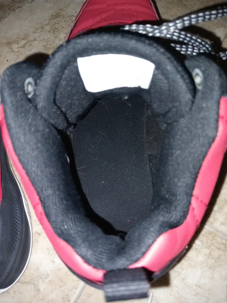 AND1 Red & Black Basketball Shoes - Size 10 image indicator(5)