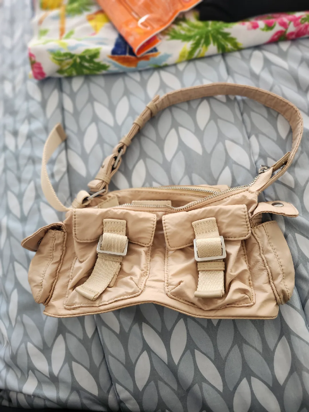 Zara Beige Shoulder Bag thumbnail