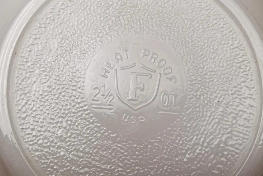 Federal Milk Glass ~ Blue Roses ~ 2 1/2 Quart image indicator(10)