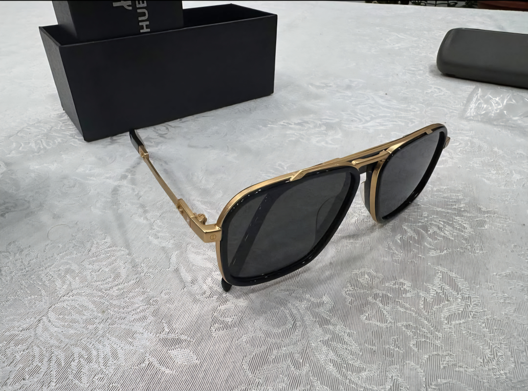 Hublot Black & Gold Sunglasses with Box - photo 3