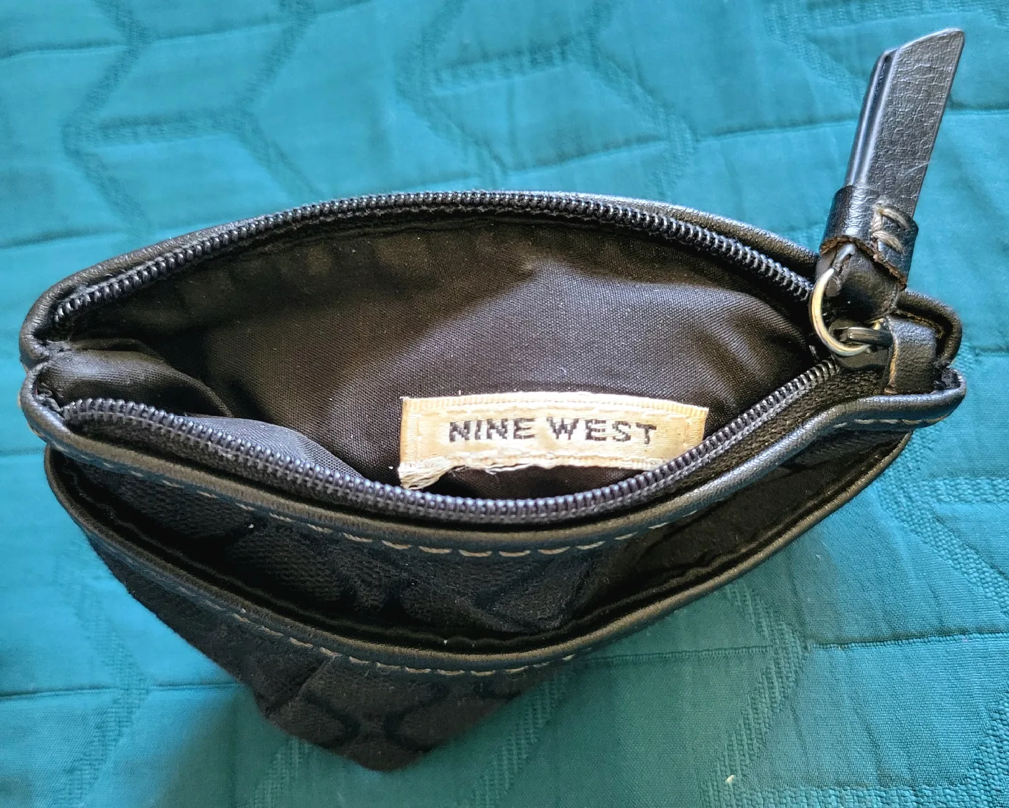 Nine West - Black Coin Purse image indicator(3)