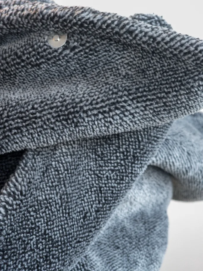 Extra soft fuzzy neck warmer. image indicator(6)