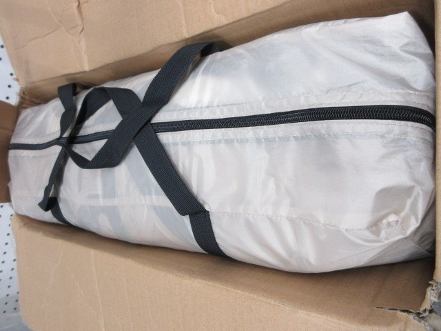OUTSUNNY 3-PERSON CAMPING TENT - photo 3