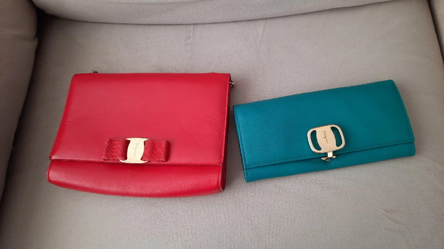 Salvatore Ferragamo Turquoise Wallet thumbnail