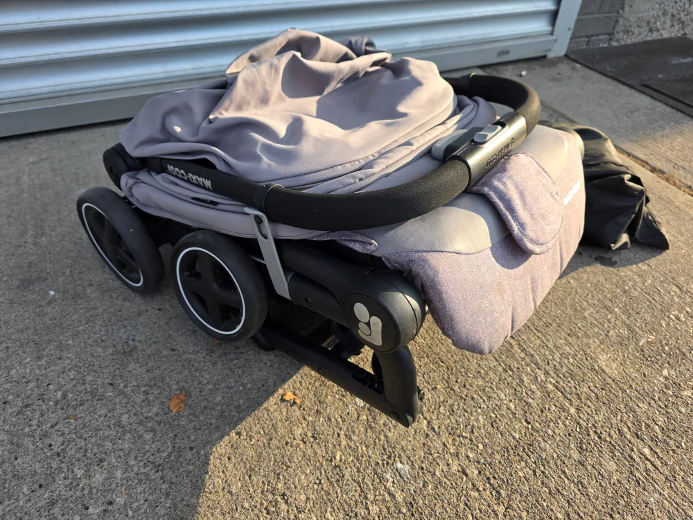 Maxi-Cosi Lara Lightweight Stroller image indicator(2)