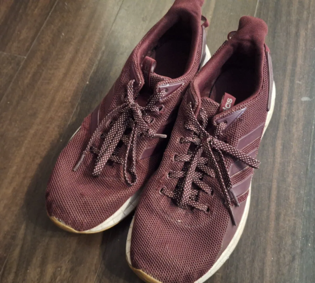 Shoes (Adidas, Nike) image indicator(3)