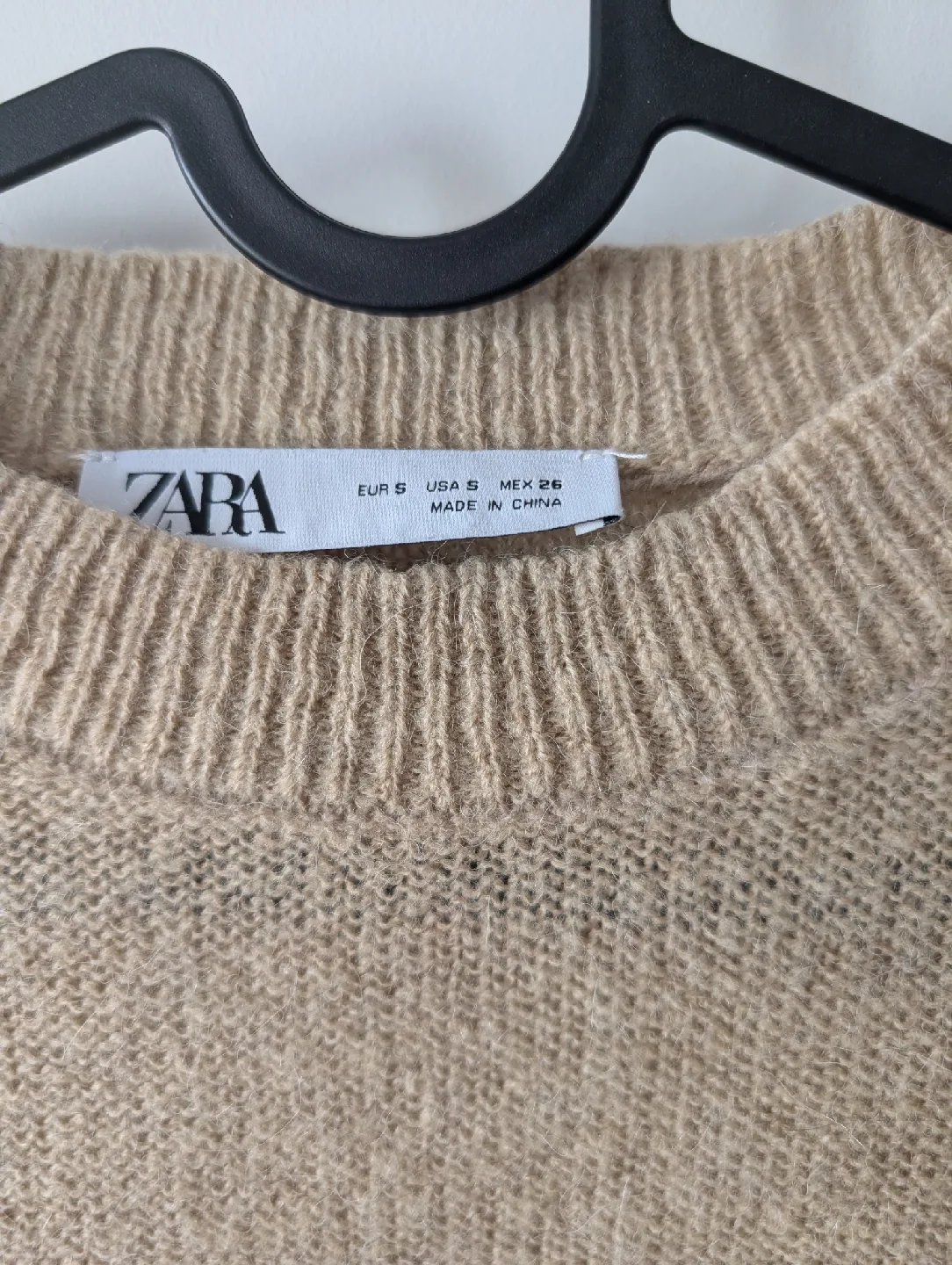 Zara Beige Knit Sweater - Size S image indicator(4)